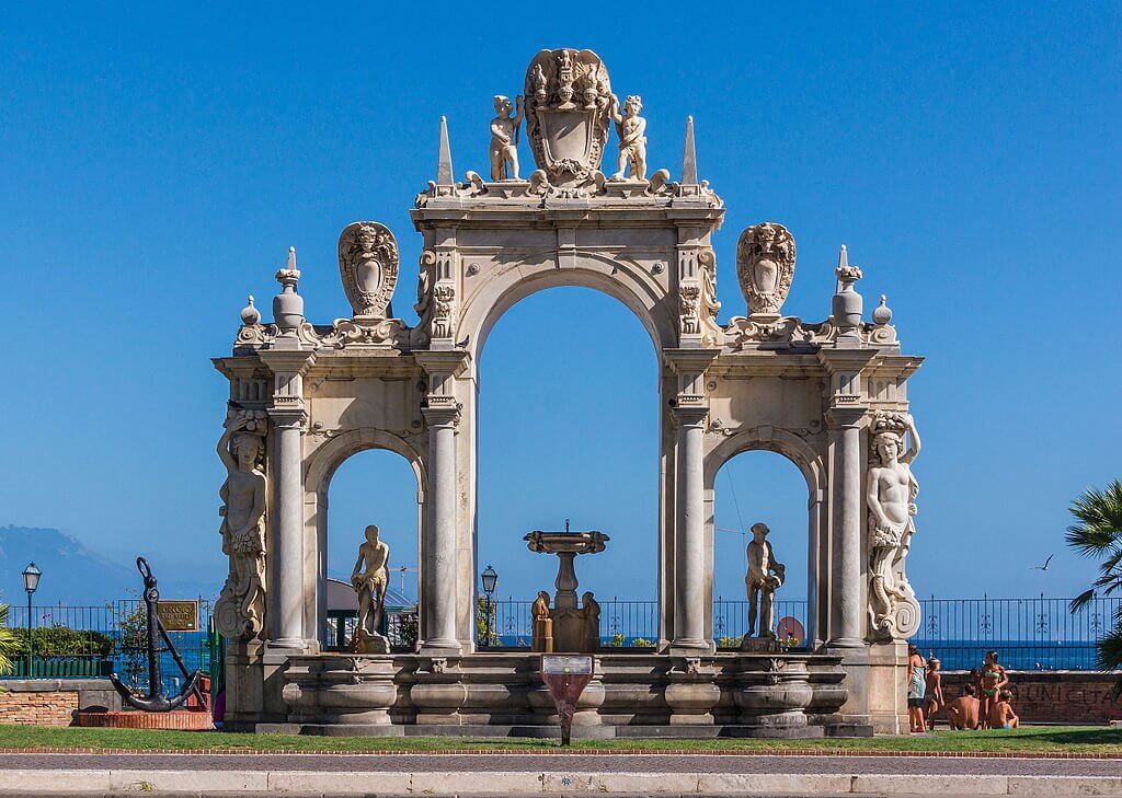 fontana del gigante napoli /Fonte: wikipedia